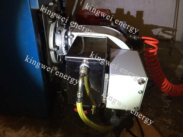 Huishoudelijke oven voor kleine olieafval, gebruikte oliebrander Verbruik 2 - 4 l / h 0